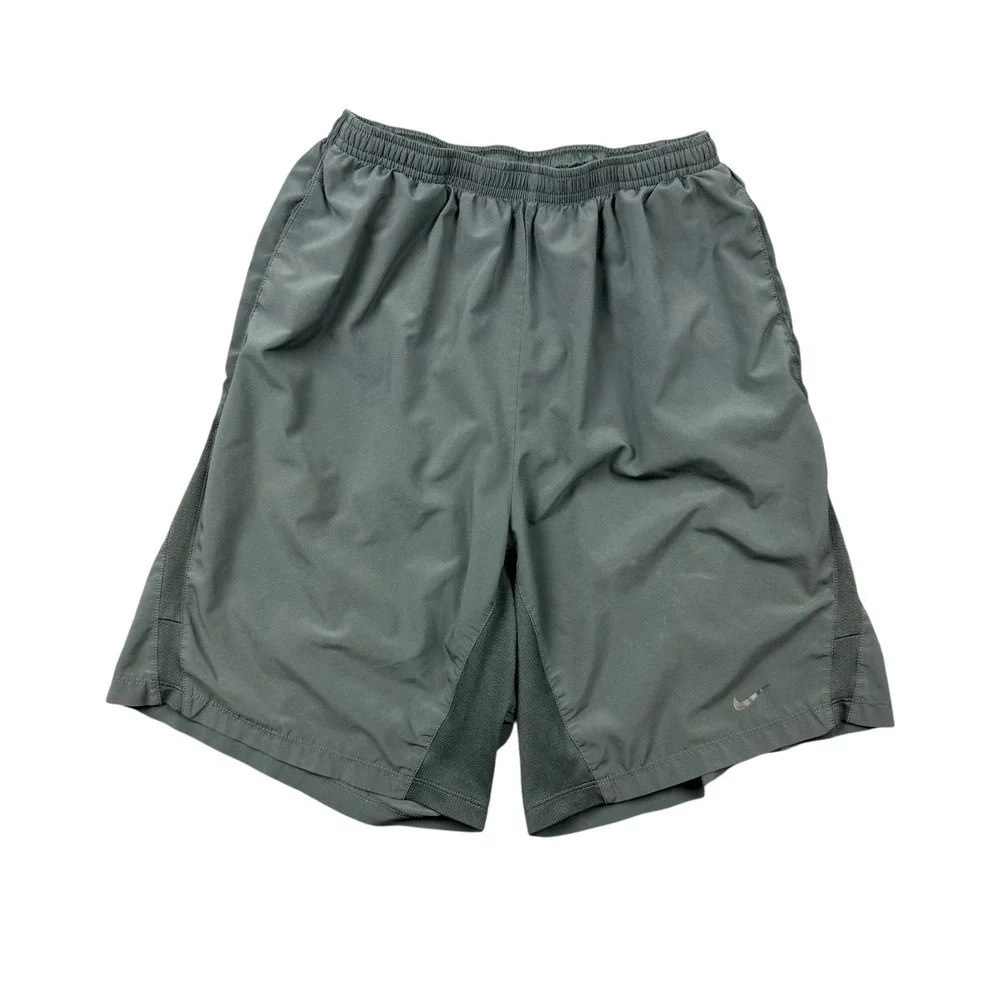 Nike Shorts Men Medium Gray 8